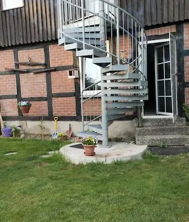 Schoenes Messe-ferien Mit Vielen Extras Apartmán