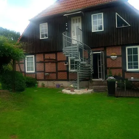 Schoenes Messe-ferien Mit Vielen Extras Apartment Broeckel