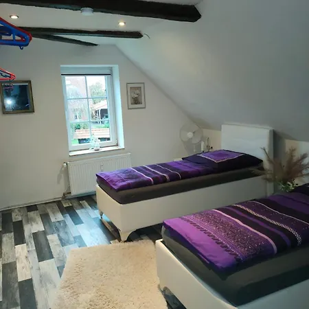 Schoenes Messe-ferien Mit Vielen Extras Apartment *