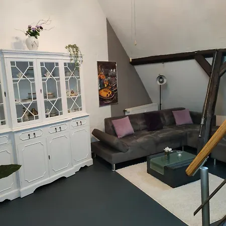 Schoenes Messe-ferien Mit Vielen Extras Apartmán Broeckel